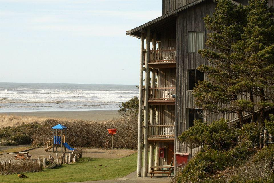 Sandpiper Beach Resort Пасифик-Бич Экстерьер фото