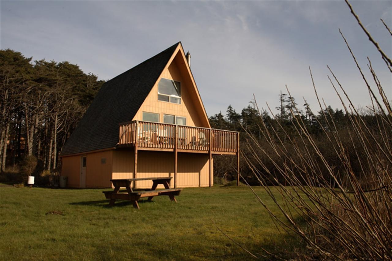Sandpiper Beach Resort Пасифик-Бич Экстерьер фото