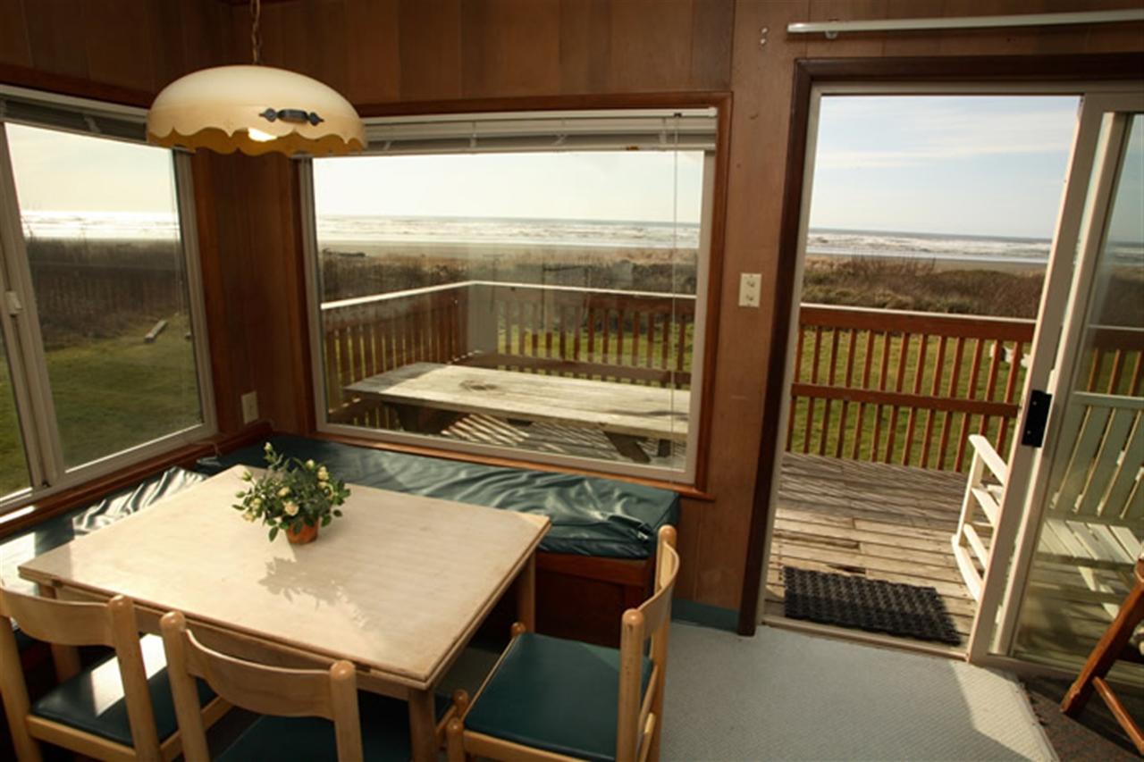 Sandpiper Beach Resort Пасифик-Бич Экстерьер фото